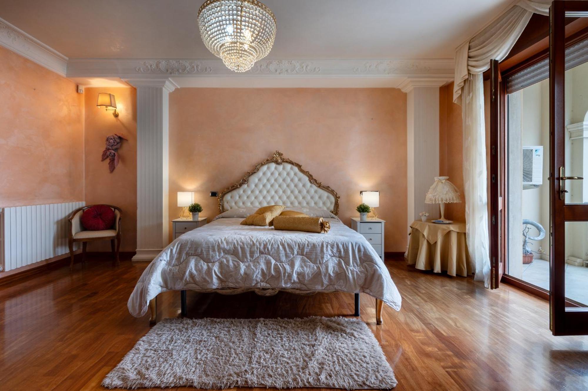 Апартаменты La Casa Di Tonina Куарту-Сант'Элена Экстерьер фото